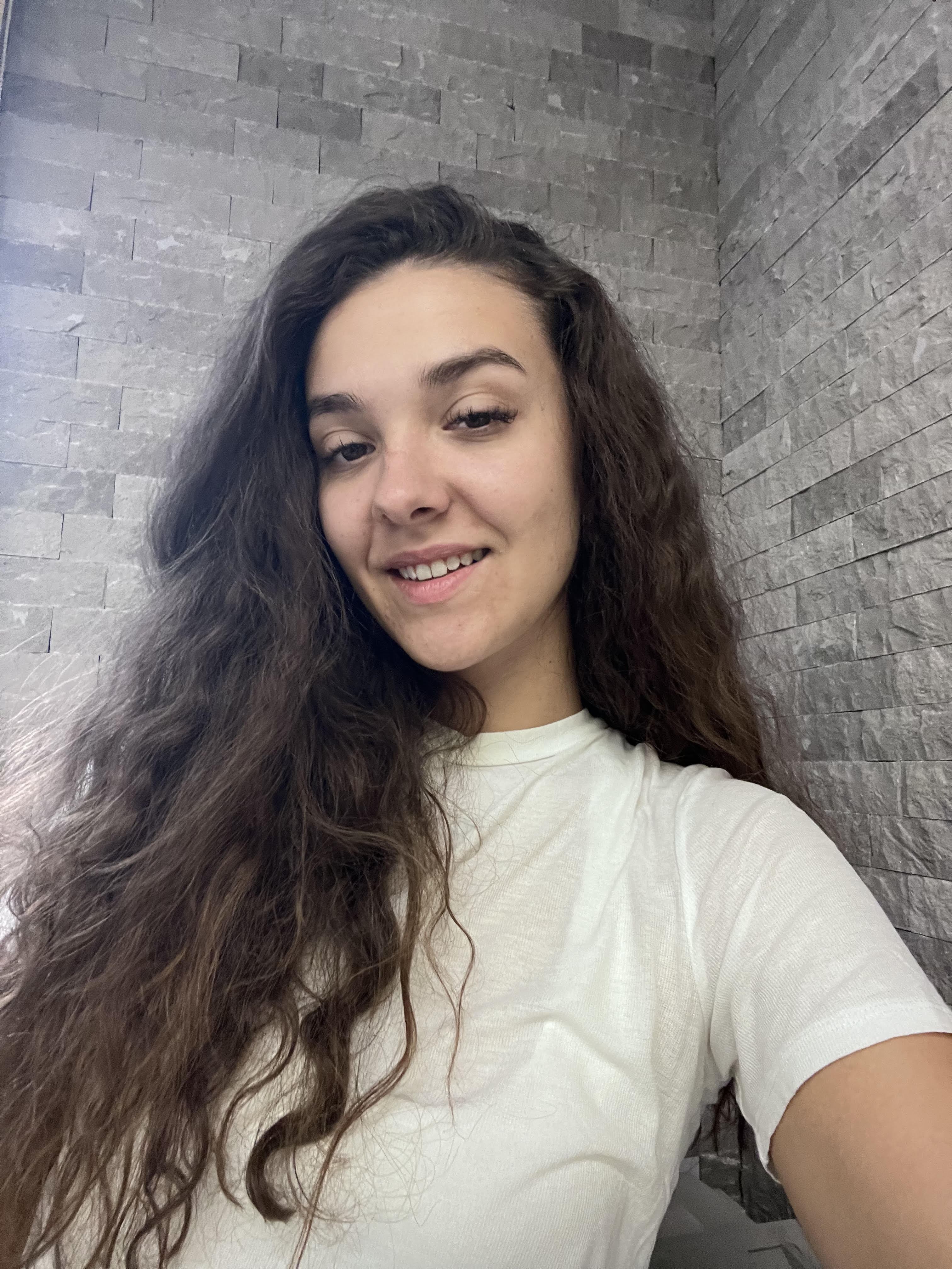  Възкресия Абаджиева